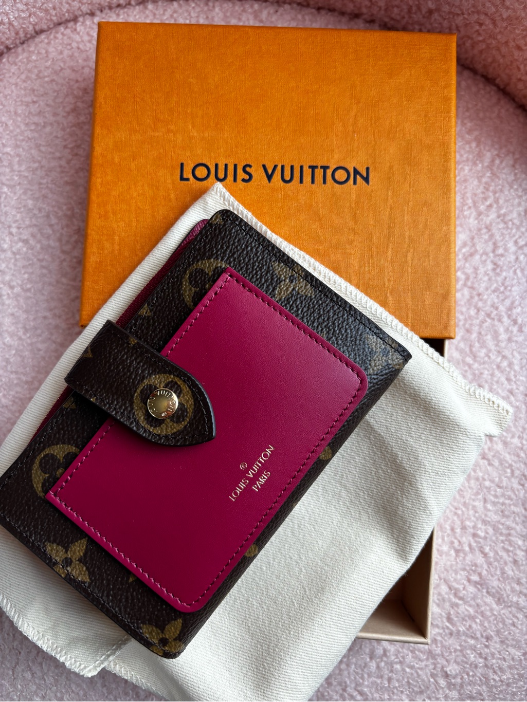 Louis Vuitton Monogram Wallet With Fuchsia Leather